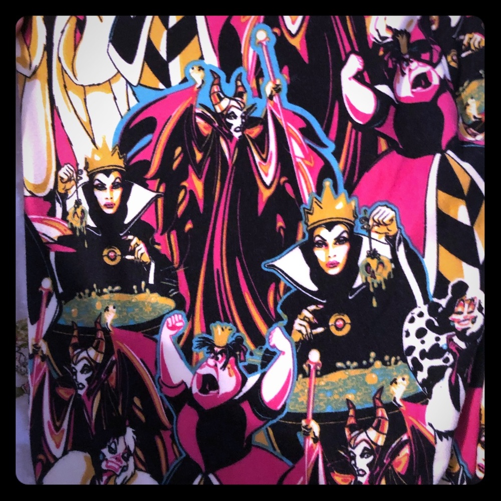 Disney villain lularoe 🍎